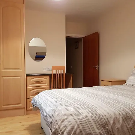 Waterlane Apartment